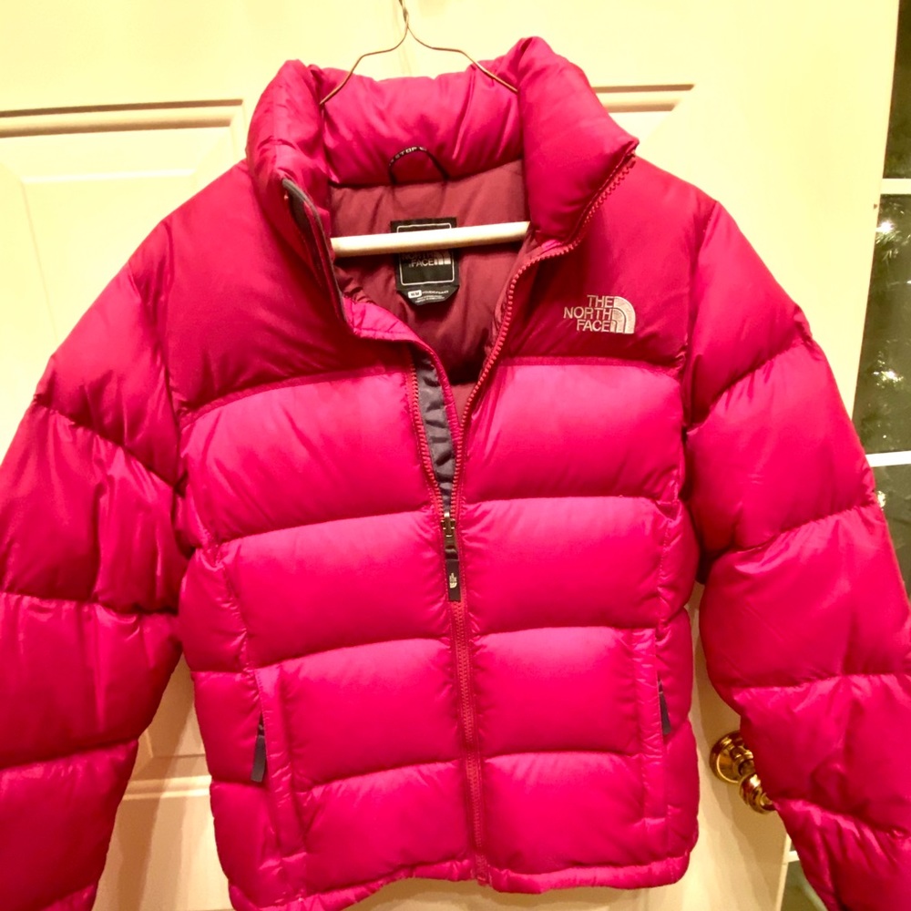 North Face Medium Womens Hot Pink Puffer Jacket